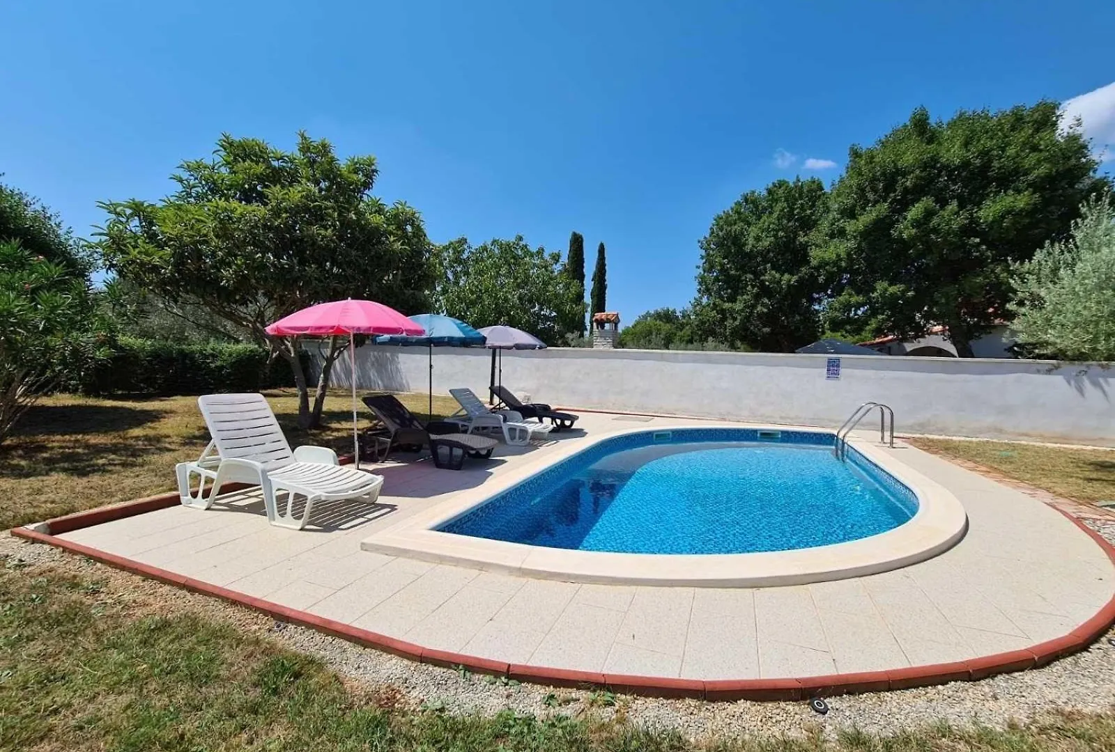 Ferienhaus Mit Privatpool Fuer 7 Personen Ca 90 Qm In Pavicini, Istrien Suedkueste Von Istrien 0*, Pavicini Croatia