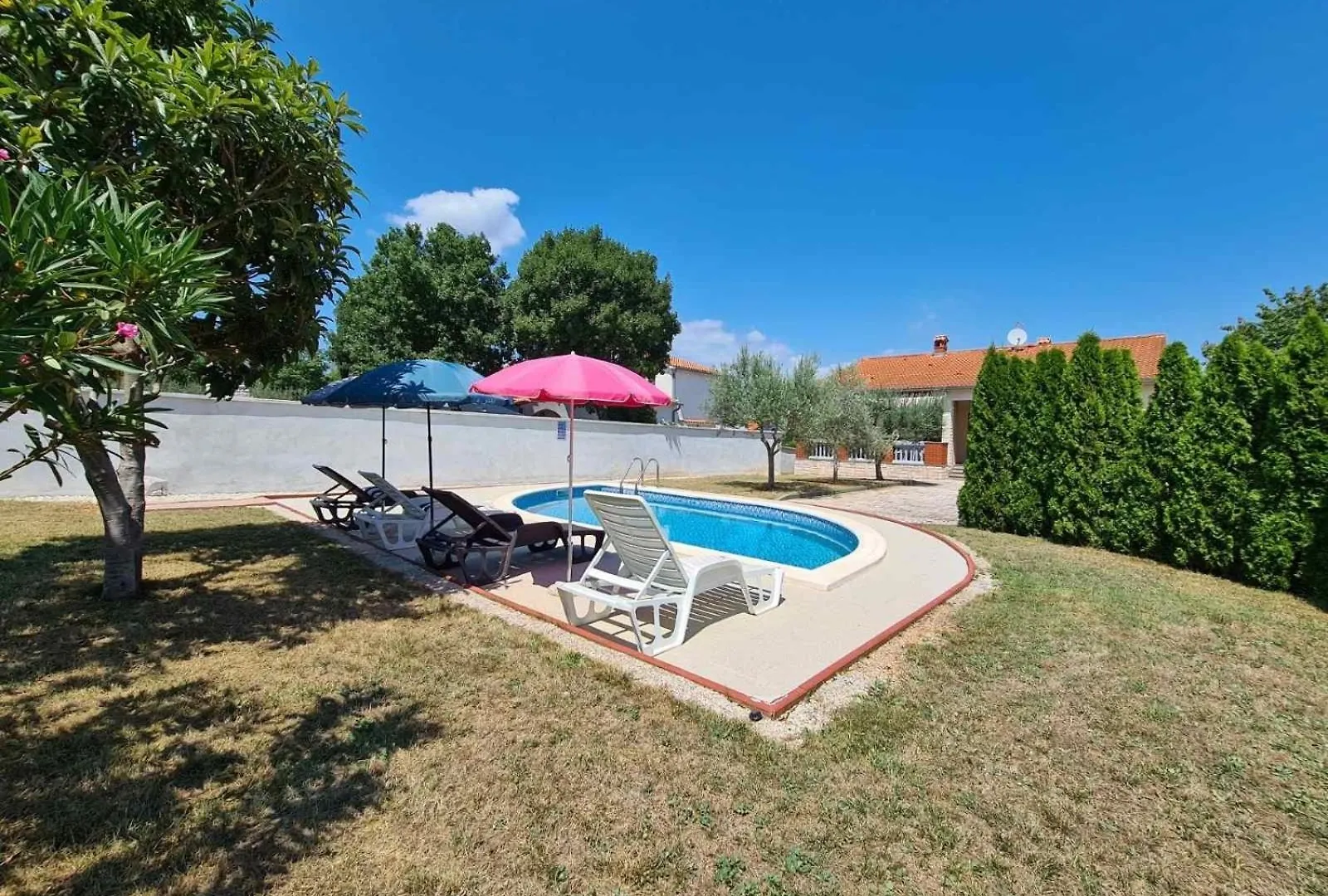 Holiday home Ferienhaus Mit Privatpool Fuer 7 Personen Ca 90 Qm In Pavicini, Istrien Suedkueste Von Istrien