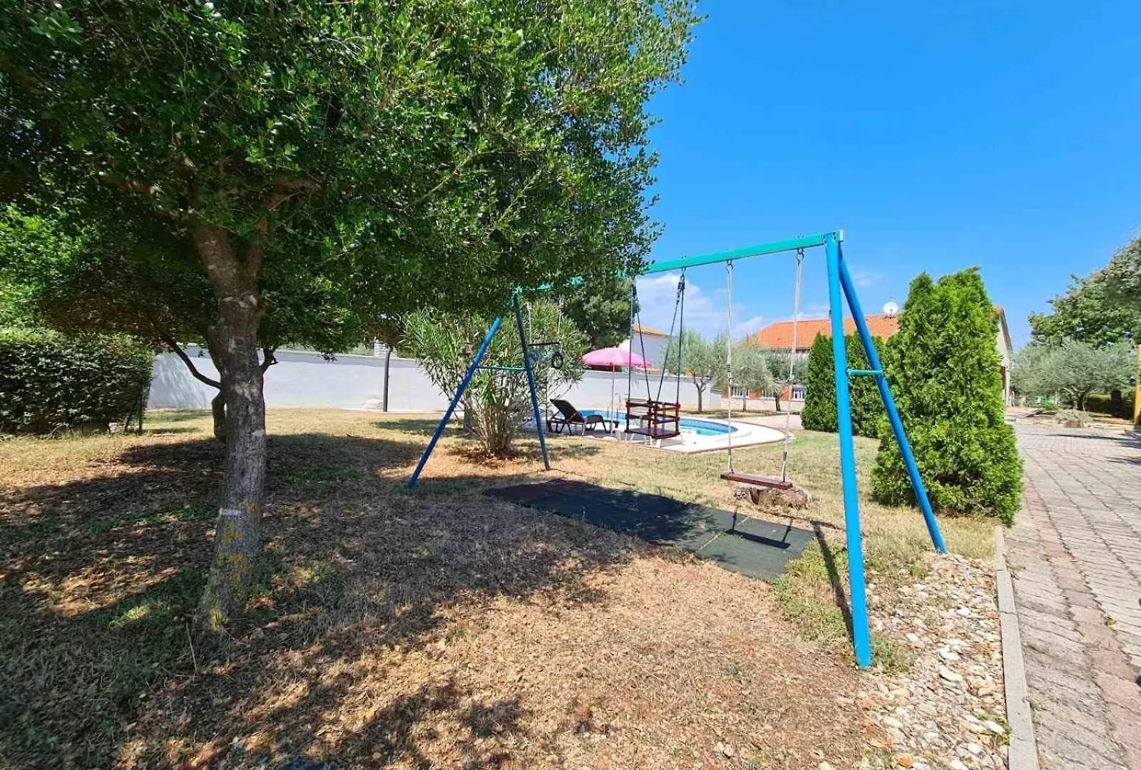 Ferienhaus Mit Privatpool Fuer 7 Personen Ca 90 Qm In Pavicini, Istrien Suedkueste Von Istrien 0*, Pavicini